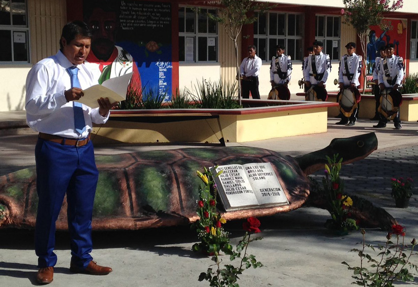 Los 43 faltaron al que sería el día de su graduación | El Imparcial de Oaxaca