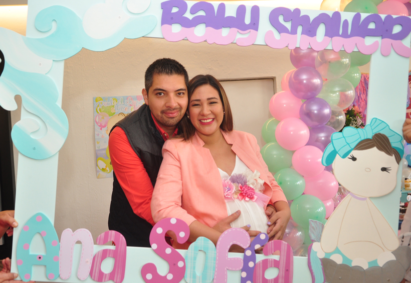 ¡Angélica será mamá!