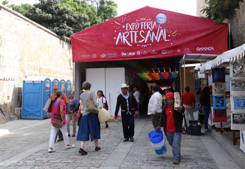 Entre inconformidades inicia Expo Artesanal | El Imparcial de Oaxaca