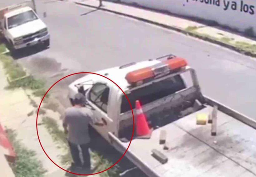 Video: En pocos segundos, ladrones roban grúa