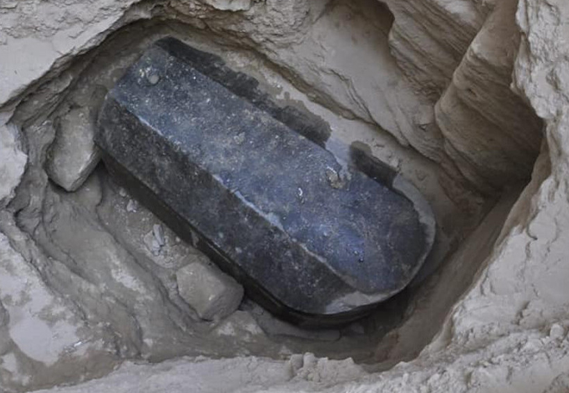 Encuentran sarcófago enterrado en las calles de Egipto | El Imparcial de Oaxaca