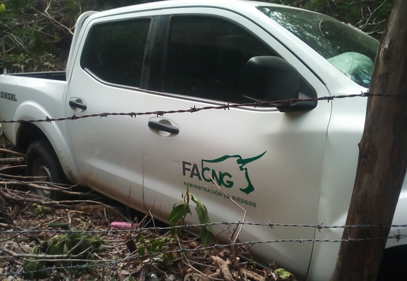 Cae camioneta al río Los Perros | El Imparcial de Oaxaca
