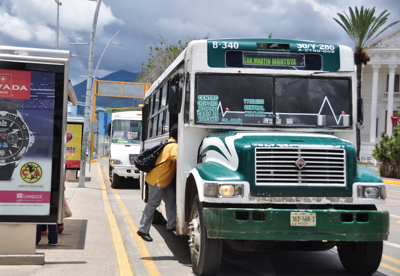 El ‘pulpo camionero’ logra tarifa de $8.00 | El Imparcial de Oaxaca