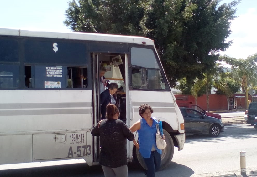Usuarios exigen que el transporte mejore | El Imparcial de Oaxaca