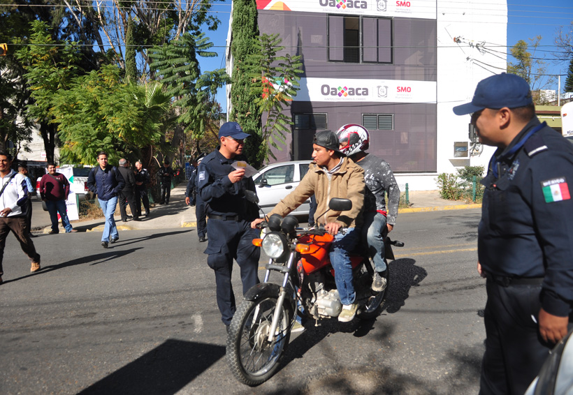 Denuncian arbitrariedades en operativos de motocicletas en Oaxaca | El Imparcial de Oaxaca