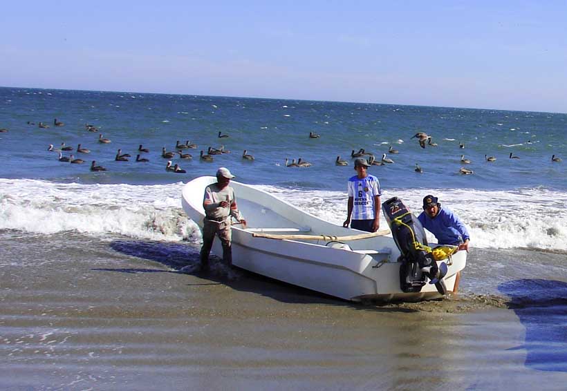Otorga Pemex combustible para pescadores del Istmo | El Imparcial de Oaxaca