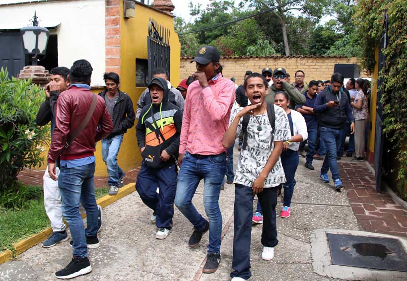 Repudia S-22 visita de URO | El Imparcial de Oaxaca