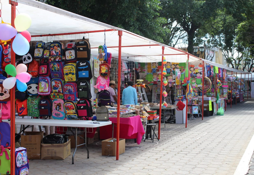 Realizan Feria de Regreso a Clases en Huajuapan de León, Oaxaca | El Imparcial de Oaxaca