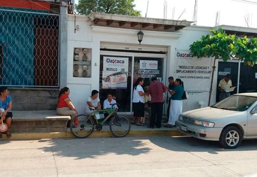 Violento asalto a la SEMOVI en Juchitán | El Imparcial de Oaxaca