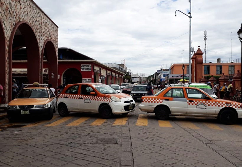 Taxistas de la Mixteca exigen una reunión con Semovi | El Imparcial de Oaxaca
