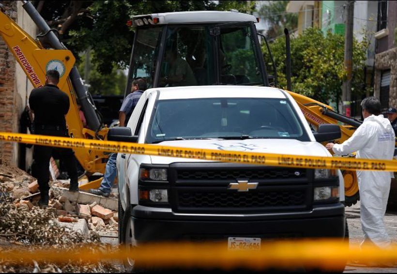 Hallan 10 cuerpos en fosa dentro de una casa | El Imparcial de Oaxaca