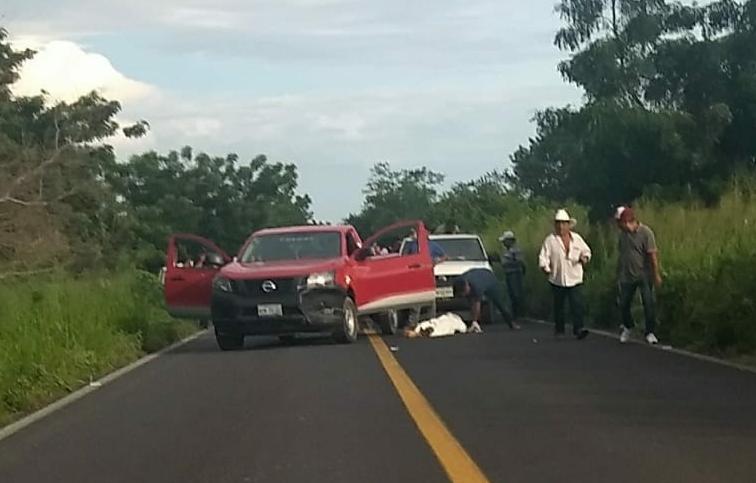 Balacean a un automovilista  en la caretera de Tututepec | El Imparcial de Oaxaca