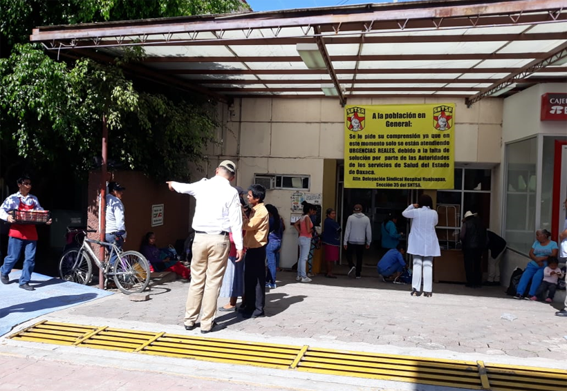 Realizan paro de labores en Hospital General de Huajuapan de León, Oaxaca | El Imparcial de Oaxaca