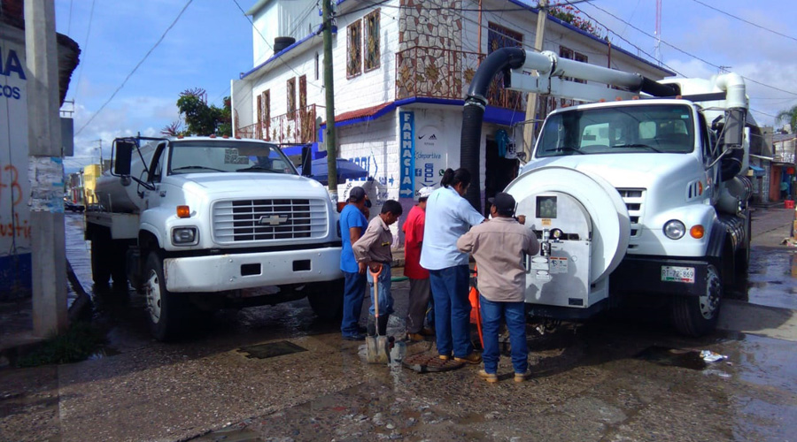 Vecinos de Huajuapan cierran calles por la desatención de las autoridades | El Imparcial de Oaxaca