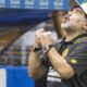 Maradona critica arbitraje en partido contra Alebrijes