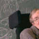 Las 10 preguntas existenciales que responde Stephen Hawking