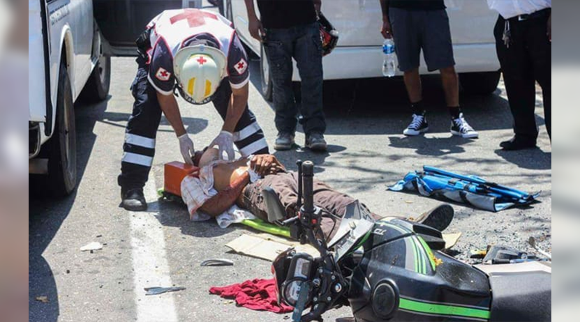 Se estampa motociclista en Puerto Escondido, Oaxaca | El Imparcial de Oaxaca