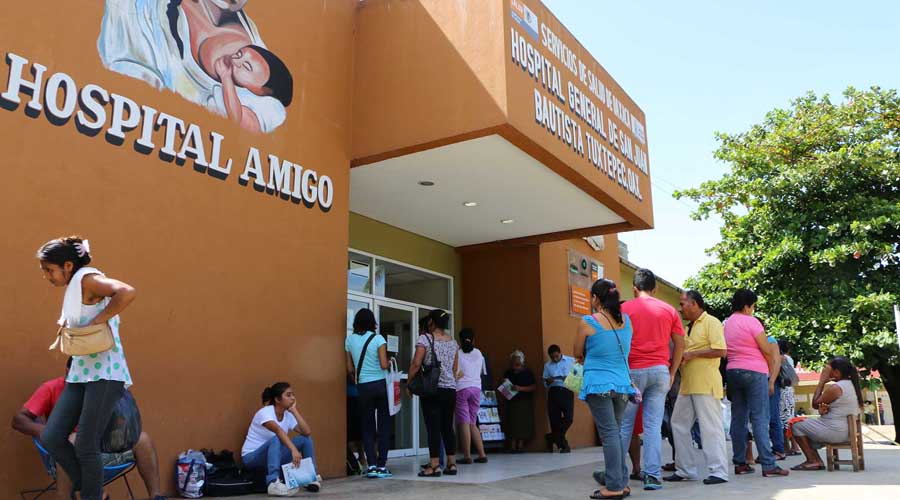 Empleados de Jurisdicción Sanitaria 03 paran labores | El Imparcial de Oaxaca
