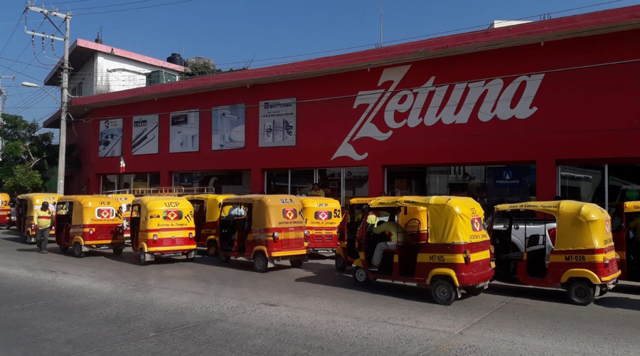 Mototaxis toman tienda de material en Juchitán | El Imparcial de Oaxaca