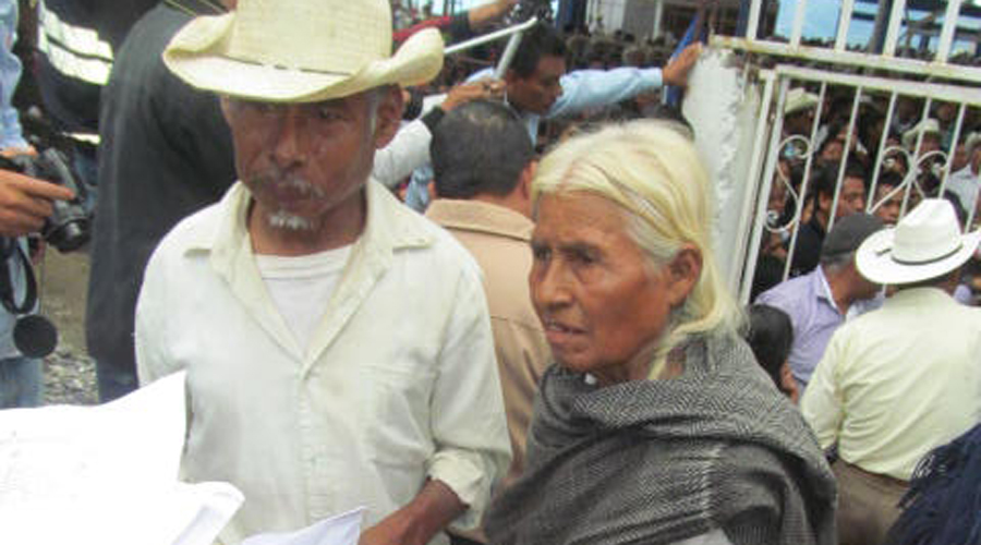 Prevalece el analfabetismo en adultos de la región Mazateca | El Imparcial de Oaxaca