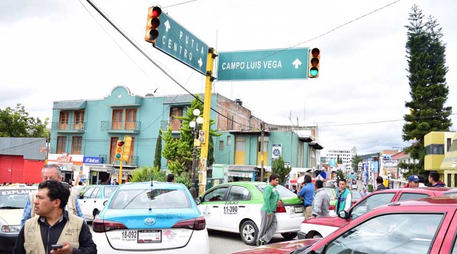 Se agudiza conflicto de  transporte en Tlaxiaco