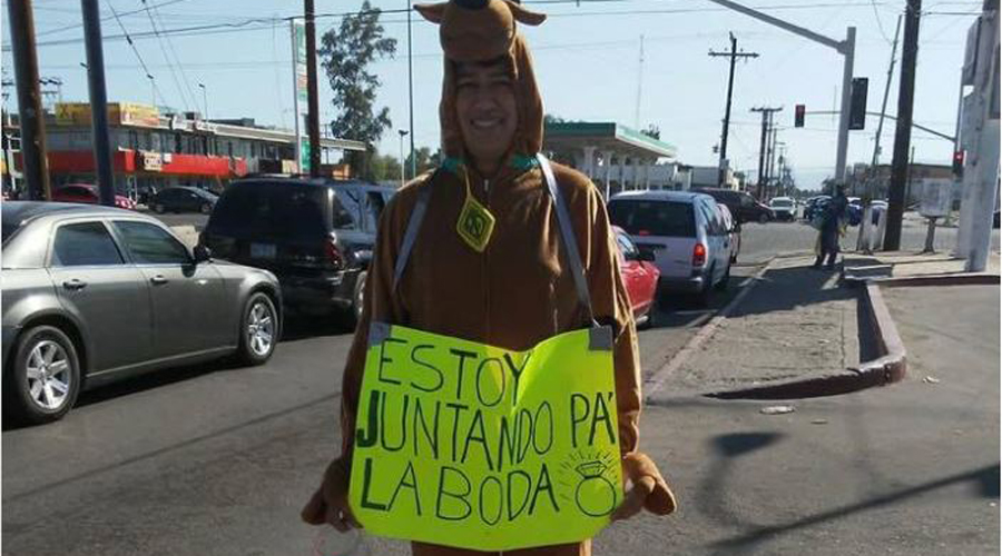 Video: Se disfraza de Scooby Doo y consigue que su boda le salga gratis | El Imparcial de Oaxaca