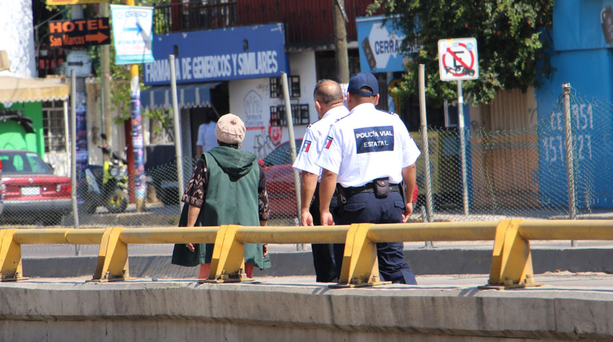 Mujer se intenta suicidar en puente de Cinco Señores | El Imparcial de Oaxaca