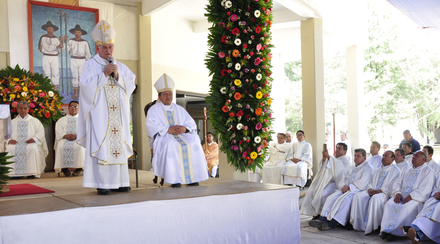 Se despide obispo auxiliar de Oaxaca | El Imparcial de Oaxaca