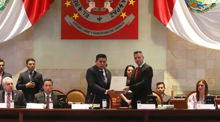 Se adelanta Murat en la entrega de su informe a la Cámara de Diputados | El Imparcial de Oaxaca