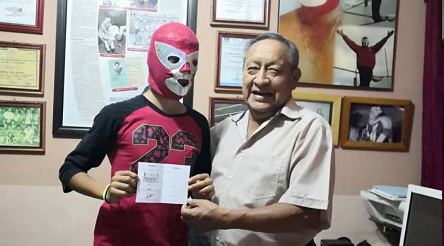 Debuta “Red Demon” en la lucha libre oaxaqueña | El Imparcial de Oaxaca