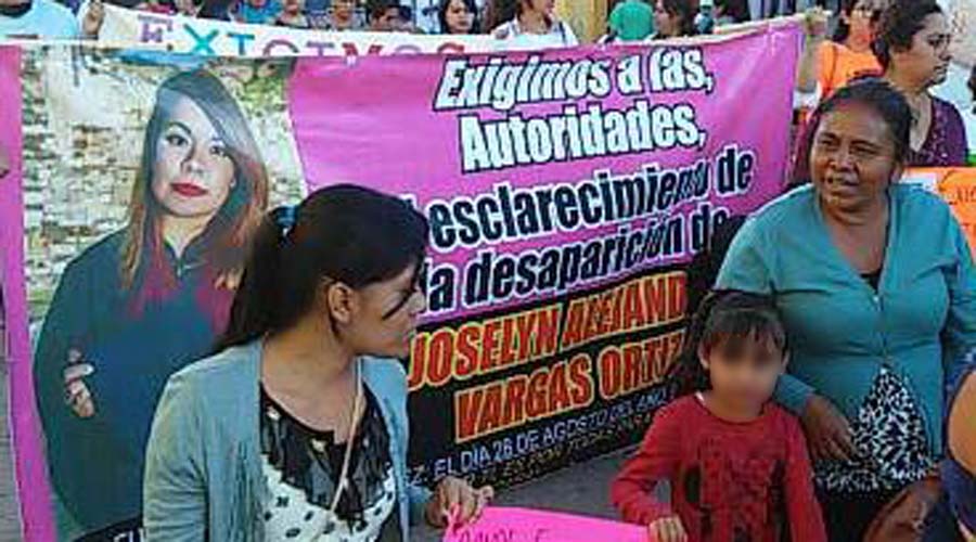 Marchan para exigir aparición de joven desaparecida en Huajuapan | El Imparcial de Oaxaca