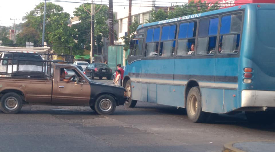Transporte urbano en Salina Cruz no cuenta con seguro de viajero | El Imparcial de Oaxaca