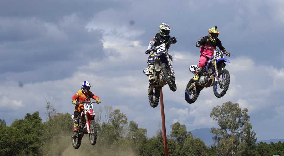 Realizan Campeonato Estatal de Motocross en el Bosque El Tequio, Oaxaca | El Imparcial de Oaxaca