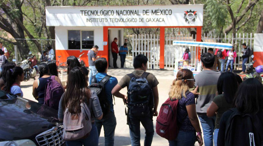 Balean a secretaria al interior del Instituto Tecnológico de Oaxaca | El Imparcial de Oaxaca