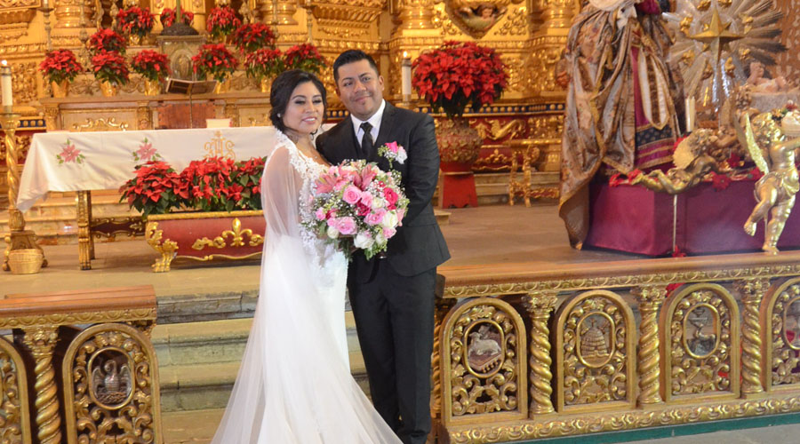 Amado y Areli unieron sus vidas ante Dios