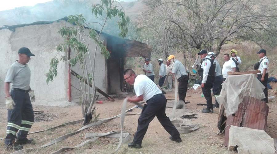 Se quema vivienda en Santa Cruz Xoxocotlán | El Imparcial de Oaxaca