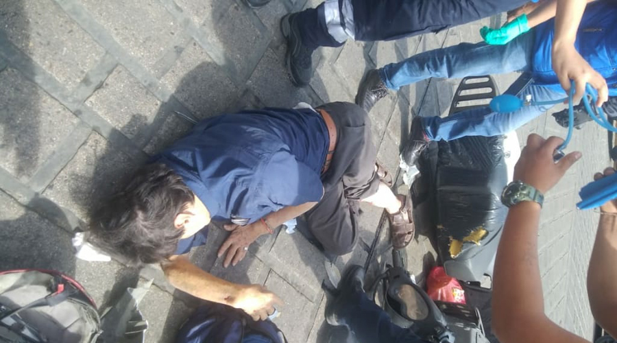 Atropella camioneta a motociclista en Avenida Juárez | El Imparcial de Oaxaca