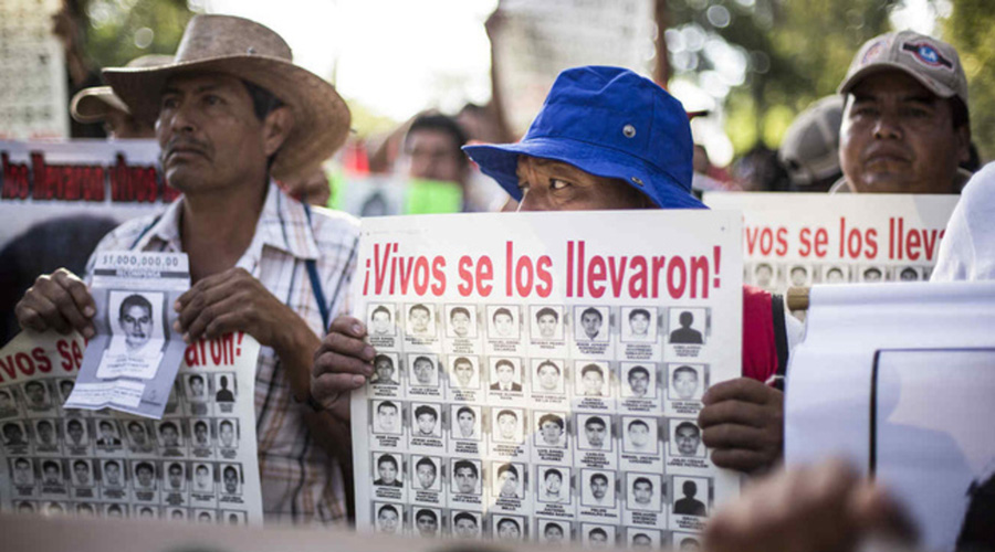 Padres de los 43 sufren por desgaste de salud, físico y psicológico | El Imparcial de Oaxaca