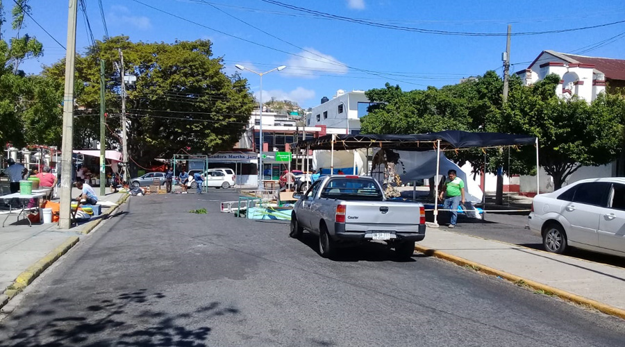 Comerciantes  esperan ventas durante los festejos guadalupanos | El Imparcial de Oaxaca