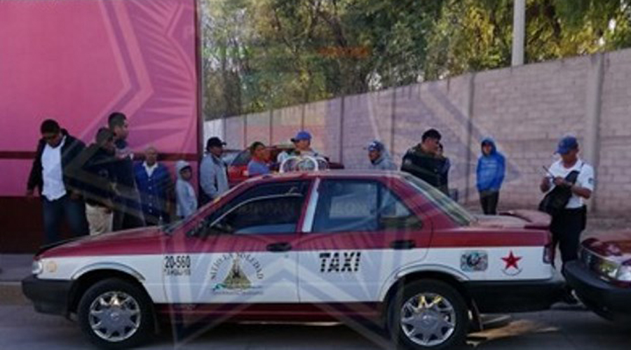Hombre poncha llantas de taxi por inconformidad en Huajuapan | El Imparcial de Oaxaca