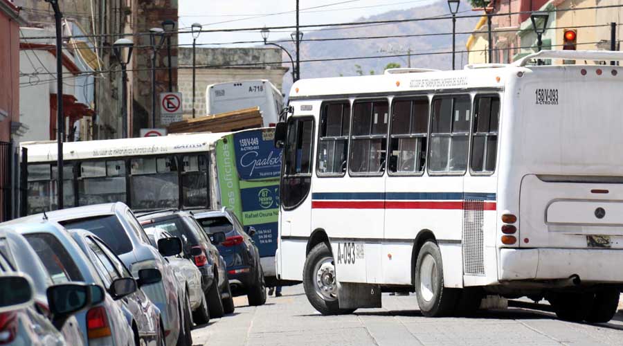 Denuncian transportistas cobros de hasta 50 mil  en programa RETO | El Imparcial de Oaxaca