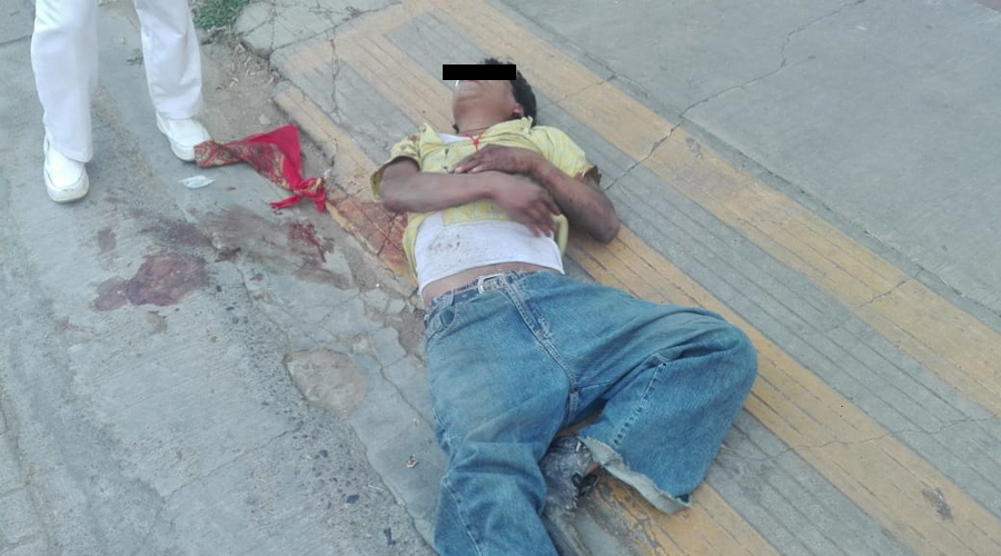 Vecinos amarran y golpean a presunto ladrón en Trinidad de las Huertas