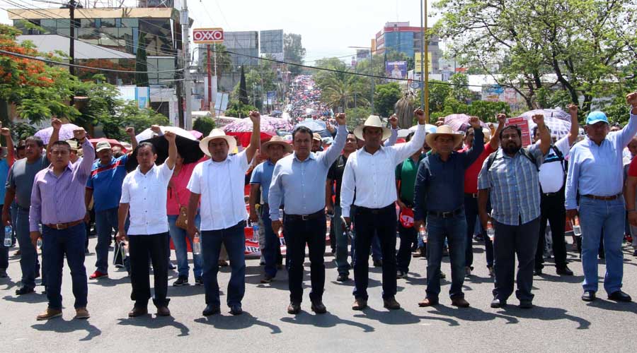 Se adjudica CNTE caída  de la reforma educativa | El Imparcial de Oaxaca