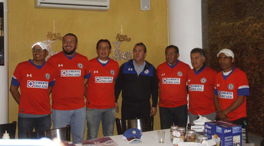 Reconoce Cruz Azul Oaxaca el trabajo de sus entrenadores | El Imparcial de Oaxaca