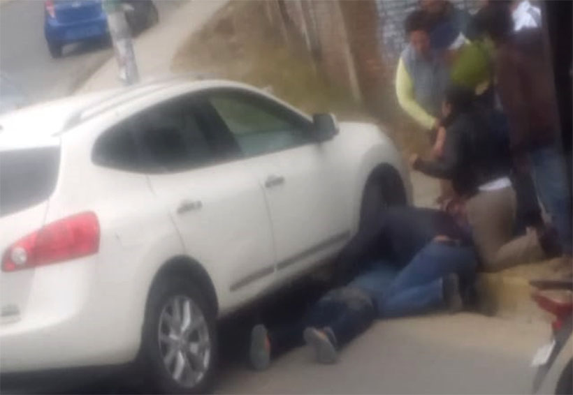 Taxista foráneo atropella a un motociclista en Montoya | El Imparcial de Oaxaca