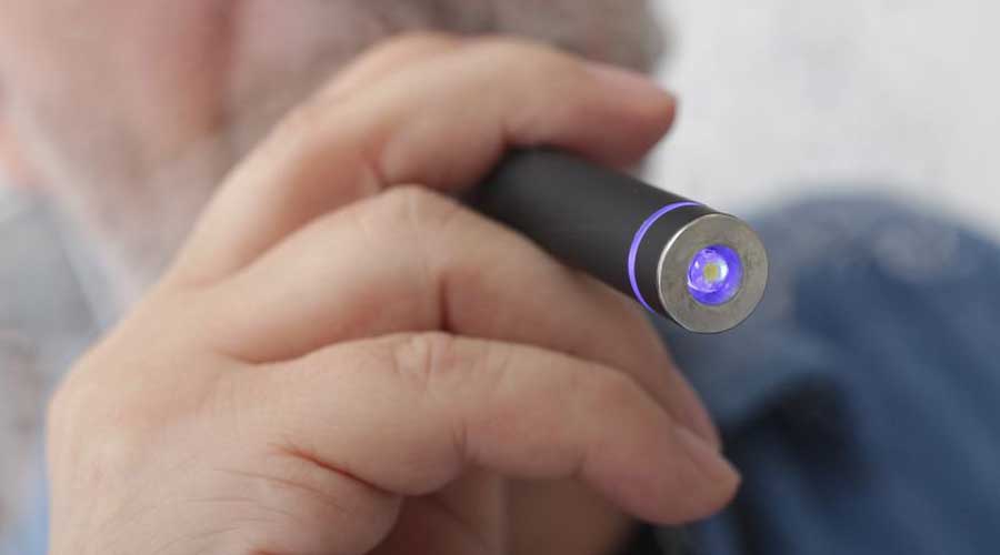 Cigarrillos electrónicos: el nuevo problema de salud pública