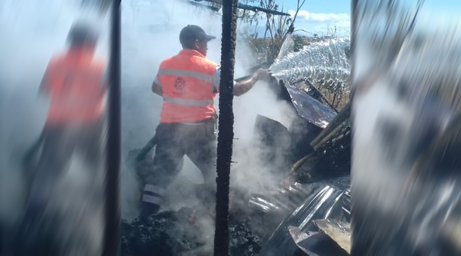 Se incendia casa en inmediaciones de Cuilápam de Guerrero
