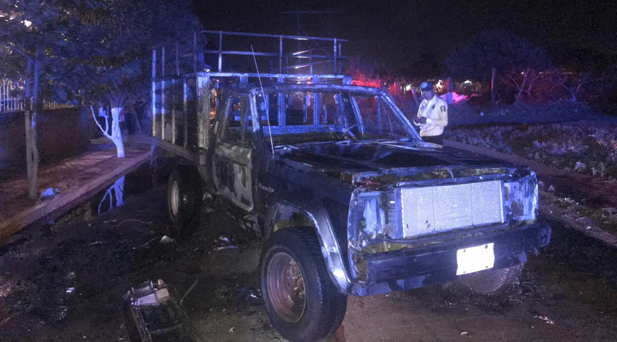 Se incendia camioneta en calles de Juchitán | El Imparcial de Oaxaca