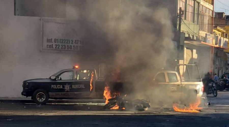 Policías atropellan a un menor de edad y pobladores queman patrullas | El Imparcial de Oaxaca
