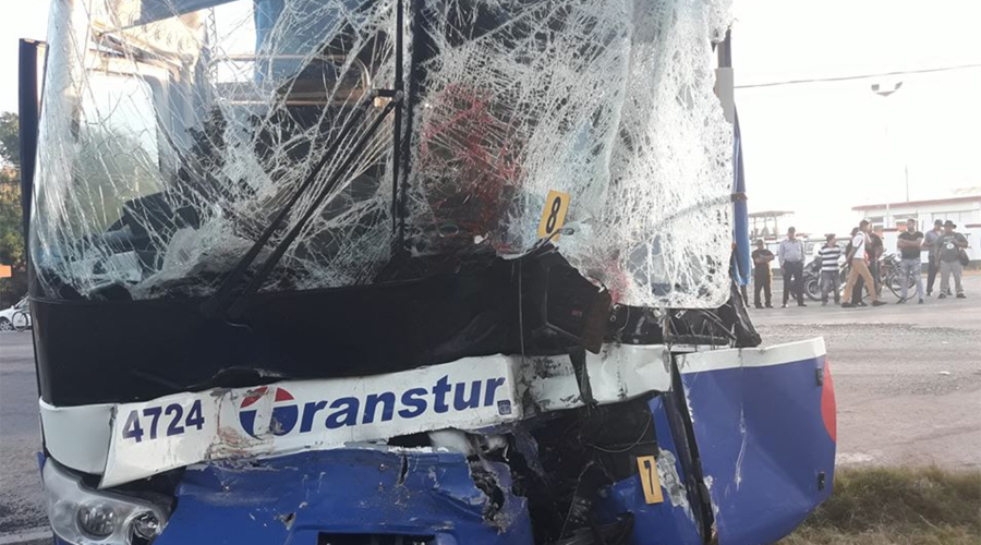 Al menos siete muertos por accidente de autobús en Cuba | El Imparcial de Oaxaca